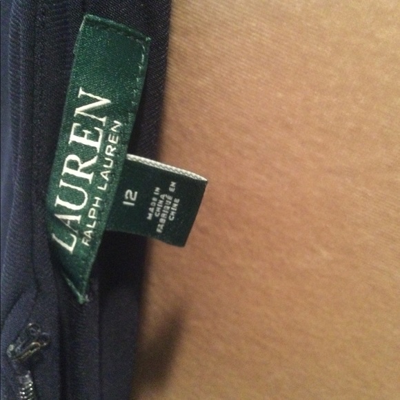 Ralph Lauren Lace-Panel Jersey Gown - Picture 4 of 13